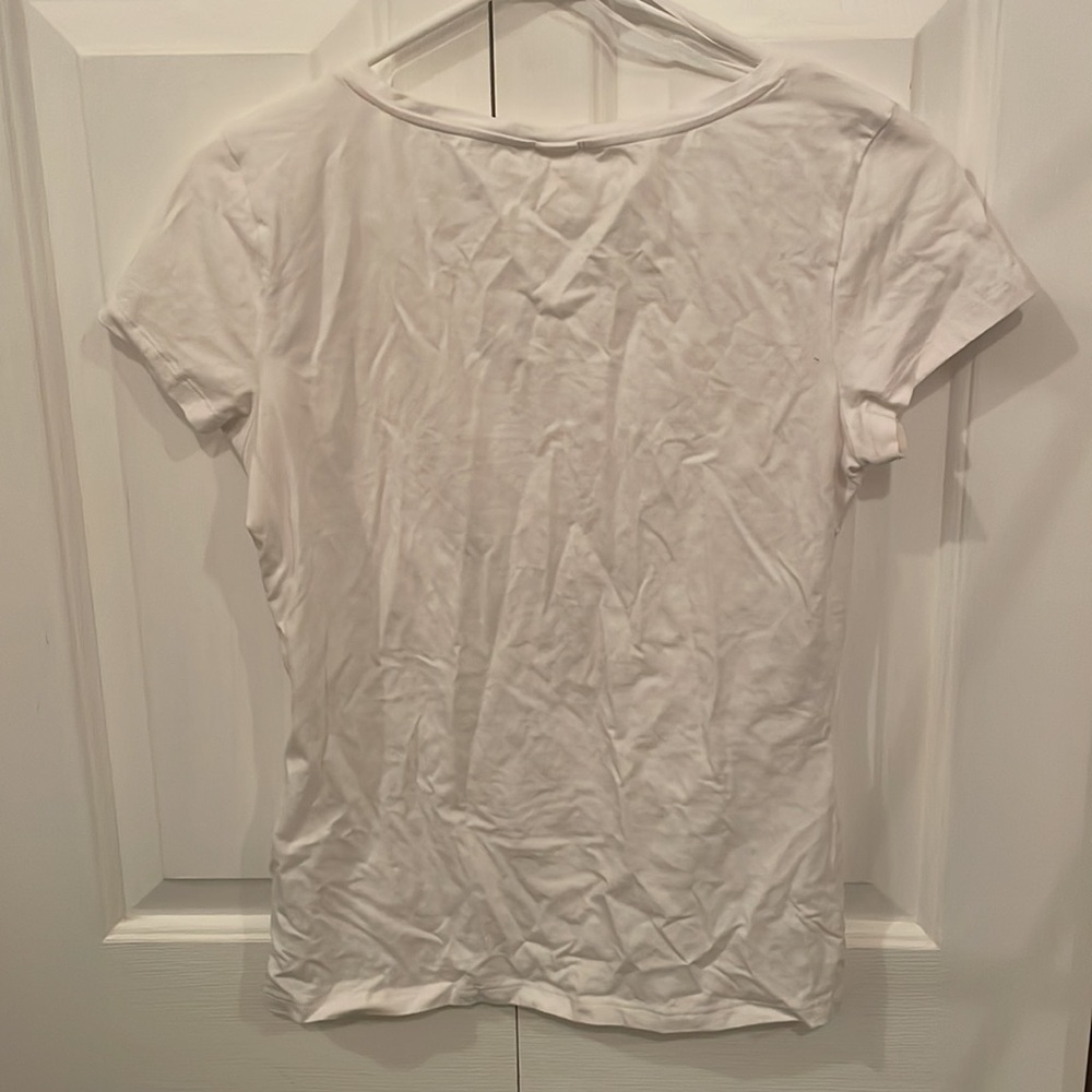 H&M tee - Picture 2 of 3